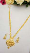 Glimmering Majesty Malla Necklace