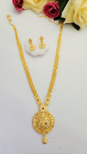 Shining Legacy Gold Polished Malla Necklace