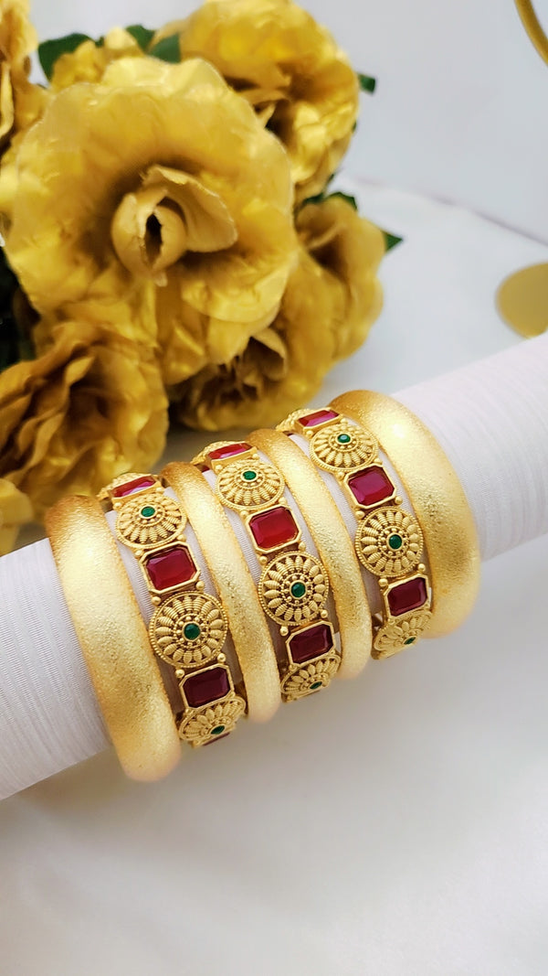 Imperial Rajwari Crowned Majesty Kara – Elegant Traditional Jewelry for Women