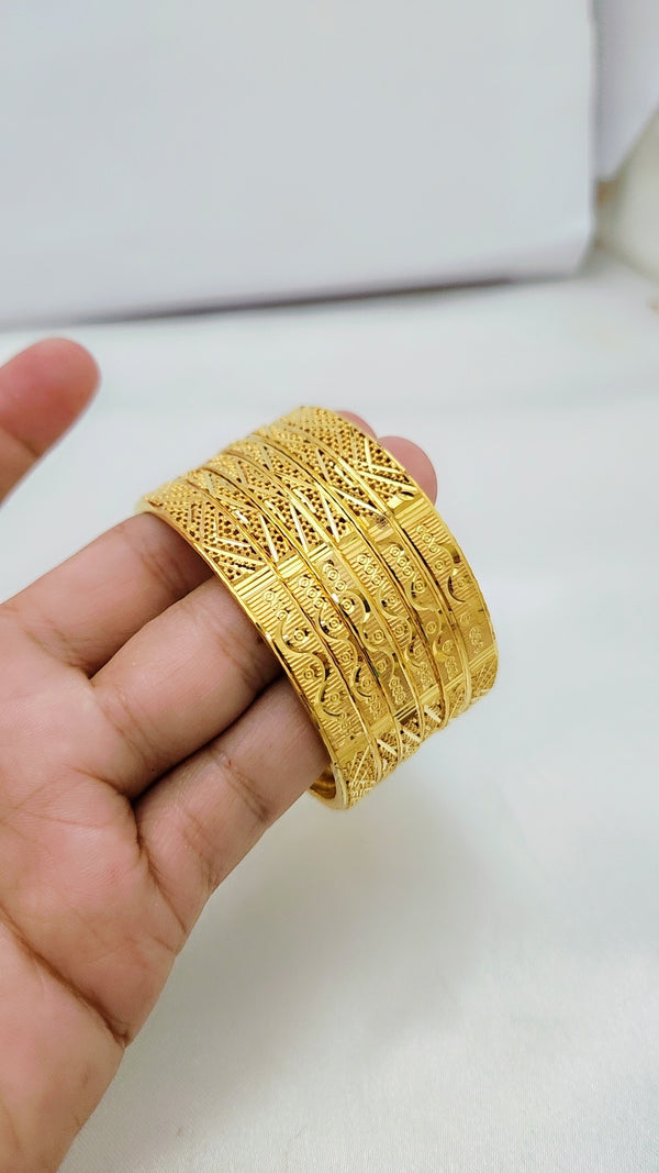 Sacred Radiance Gold Polished Bangles