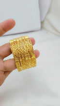Sacred Radiance Gold Polished Bangles