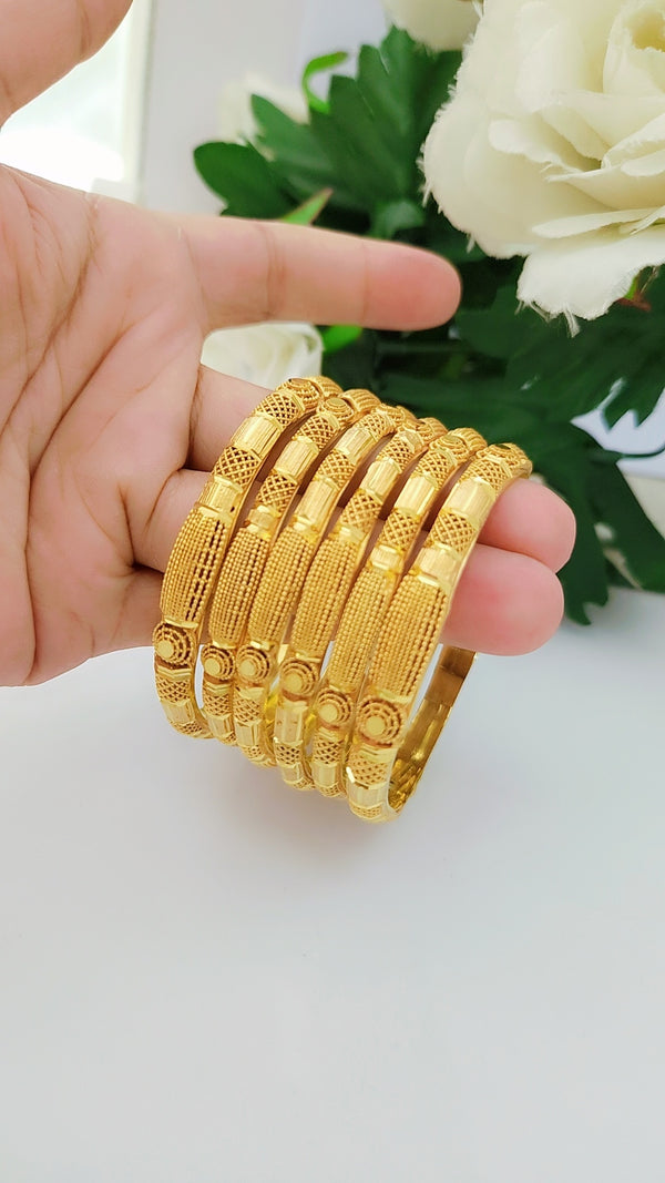 Imperial Twilight Radiance Bangles – Elegant Traditional Gold Jewelry for Women