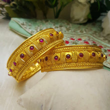 Opulent Dynasty Rajwari Bangles