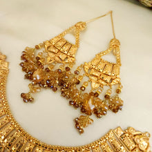 Luxurious Gold Finish Necklace