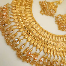 Shimmering Gold Shine Necklace