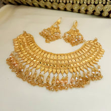 Shimmering Gold Shine Necklace