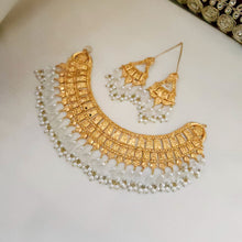 Shiny Gold Overlay Necklace