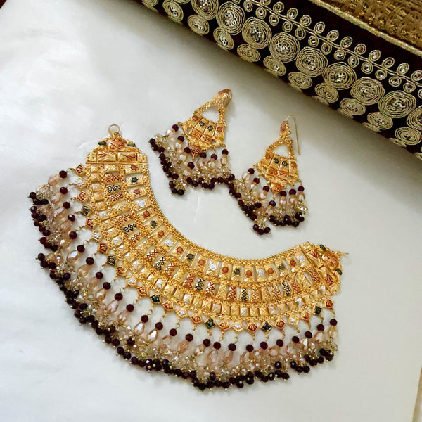 Lustrous Gold Adorned Necklace