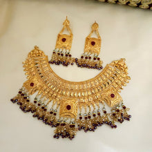 Radiant Gold Sparkle Necklace