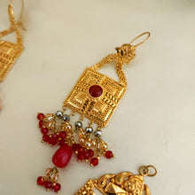 Opulent Gold Sparkle Bridal Necklace Set