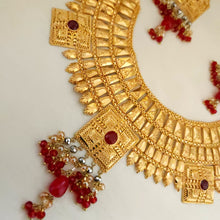 Opulent Gold Sparkle Bridal Necklace Set