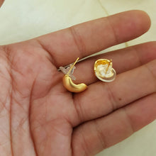 Golden Enhance Stud Earrings