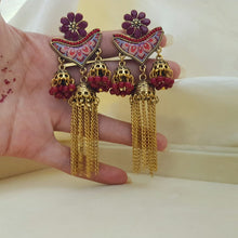 Dark Mulberry Fashionable Shimmer Jhumkay