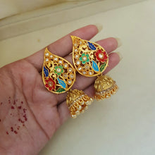 Splendid Gold Tone Rajwari Jhumkay