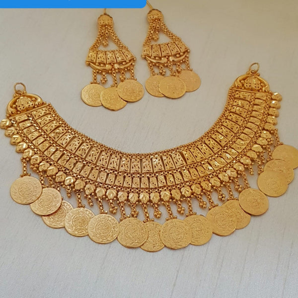 Golden Elegance Necklace