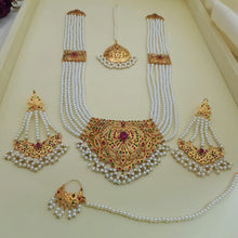 Golden Tranquility Pearl Bridal Mala Set