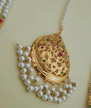 Golden Tranquility Pearl Bridal Mala Set