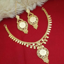 Gilded Gold Polish Necklace