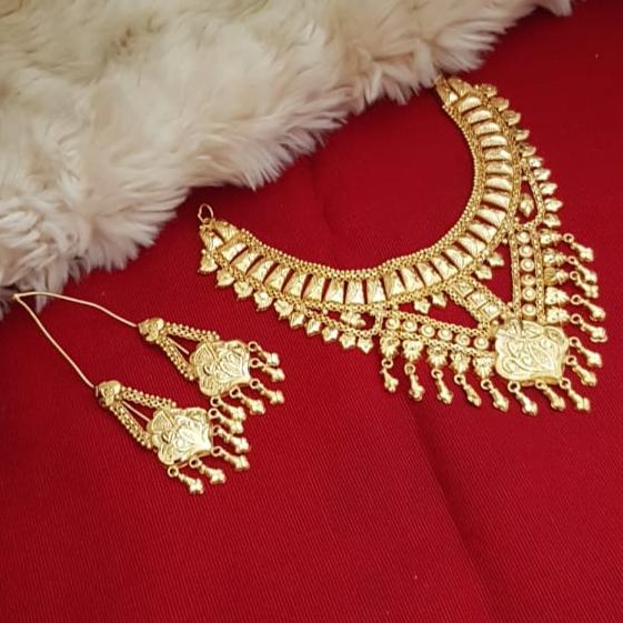 Opulent Gold Plated Adorned Necklace