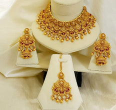 Magnificent Rajwadi Radiance Necklace