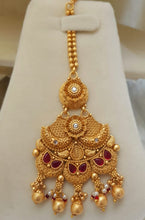 Magnificent Rajwadi Radiance Necklace