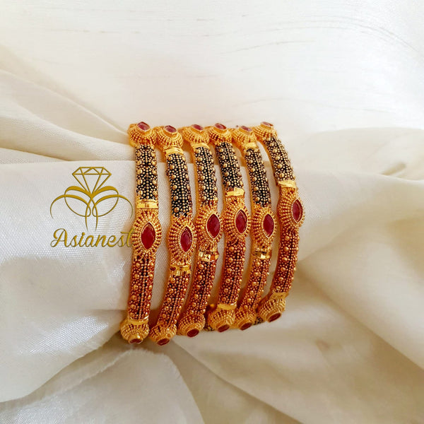 Kundan Designer Gold Finish Bangles