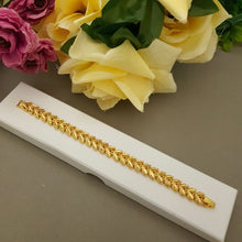 golden-elegance-bracelet