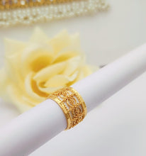 Luxe Brilliance Spark Ring