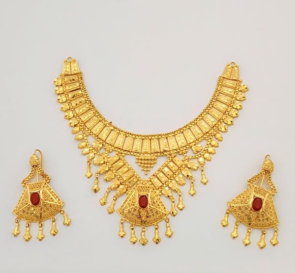 Crown of Legacy Gold-Coated Bridal Necklace Set – Timeless Regal Grandeur