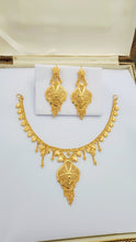 Royal Aura Gold-Coated Bridal Necklace Set – Timeless Wedding Splendor