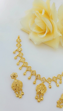 Radiant Mirage Gold-Plated Necklace – Exquisite Jewelry Accent