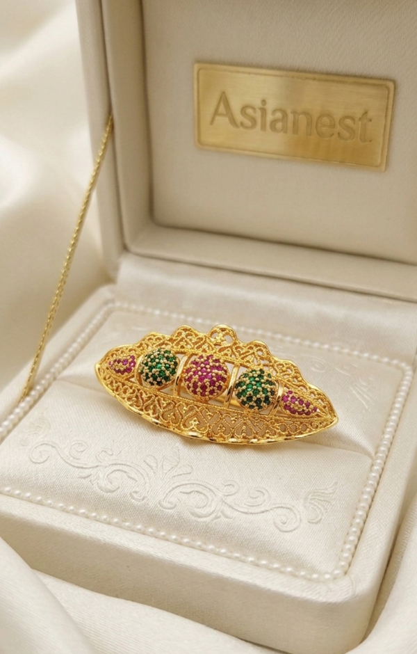 LuxeGlow Gold Polish Statement Ring
