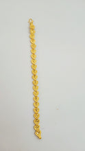 Golden Pearl Glow Bracelet – Elegant Premium Jewelry for Women