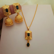 Dazzling Gold Color Chain Set with Locket