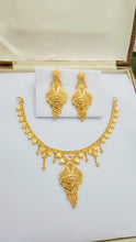 Royal Aura Gold-Coated Bridal Necklace Set – Timeless Wedding Splendor