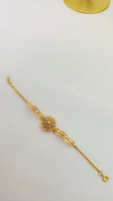 Golden Infinity Aura Bracelet – Elegant Premium Jewelry for Women