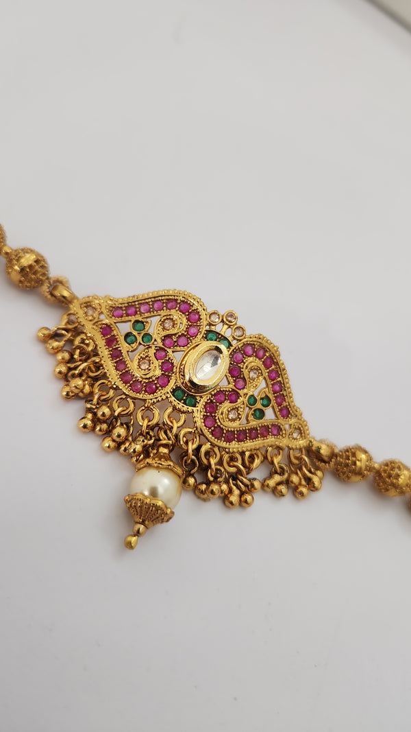 Majestic Glow Gold Bracelet – Premium Fashion Jewelry for Women