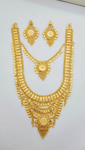 Brilliant Bridal Gold Polished Necklace Set