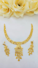 Sparkling Reflection Gold-Plated Necklace