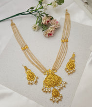 Imperial Golden Allure Necklace