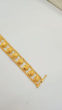 Celestial Aura Bracelet – Premium Gold Fashion Jewelry for Women
