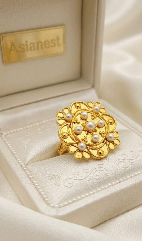 Luminous Glow Gold Ring