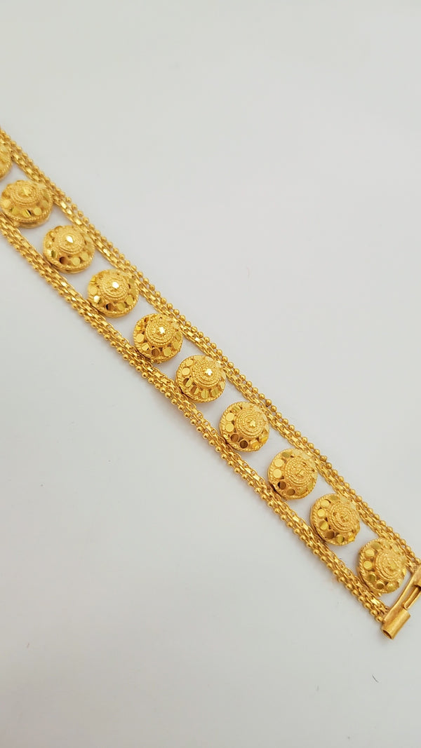 Celestial Aura Bracelet – Premium Gold Fashion Jewelry for Women