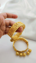 Elysian Crest Gold Kara | Classic Polished Elegance