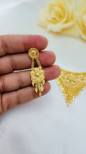 Gilded Splendor Gold-Coated Bridal Necklace Set – Timeless Wedding Elegance
