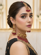 Regal Majesty Gold-Coated Bridal Necklace Set – Timeless Opulent Splendor