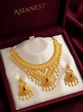 Crown of Legacy Gold-Coated Bridal Necklace Set – Timeless Regal Grandeur
