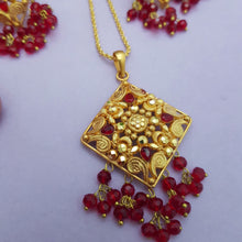 Radiant Chain Set – Simple Elegance