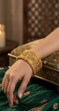 Solenne Glow Karay | Classic Golden Elegance