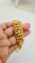Aurora Serenity Gold Bracelet – Elegant Fashion Jewelry for Women